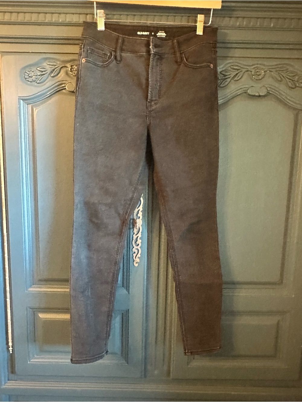 Old Navy Men's Skinny Jeans in Black